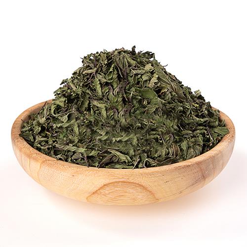 Factory dried mint